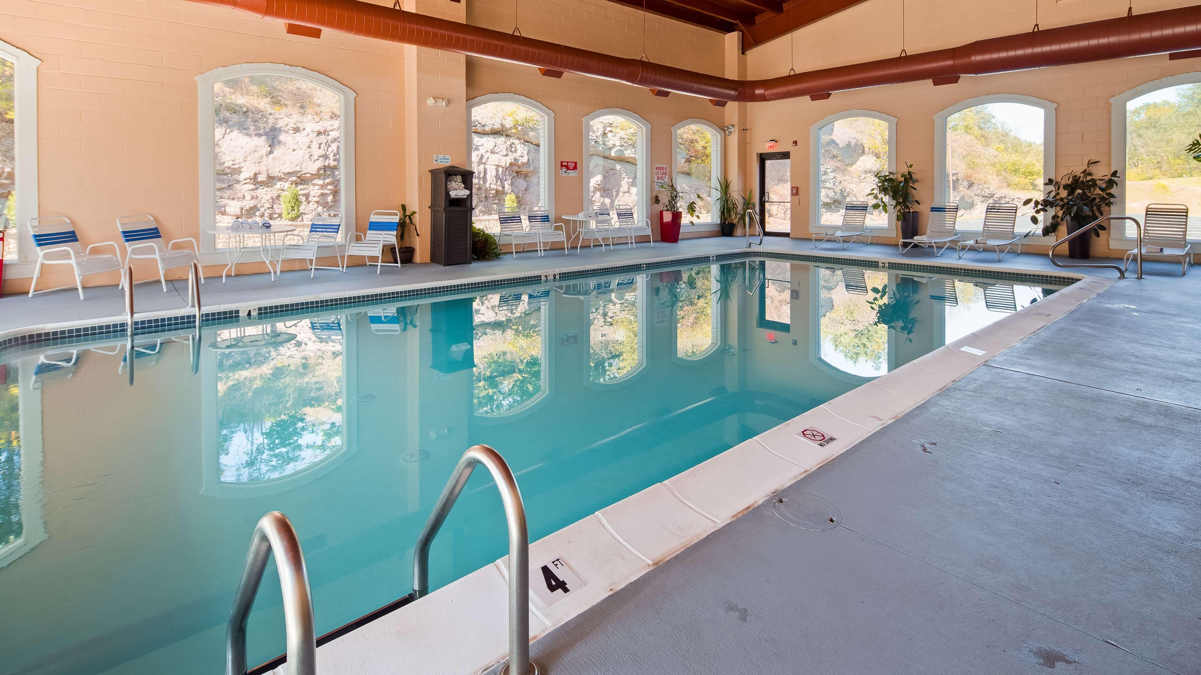 Best Western Plus Poconos Tannersville Buitenkant foto
