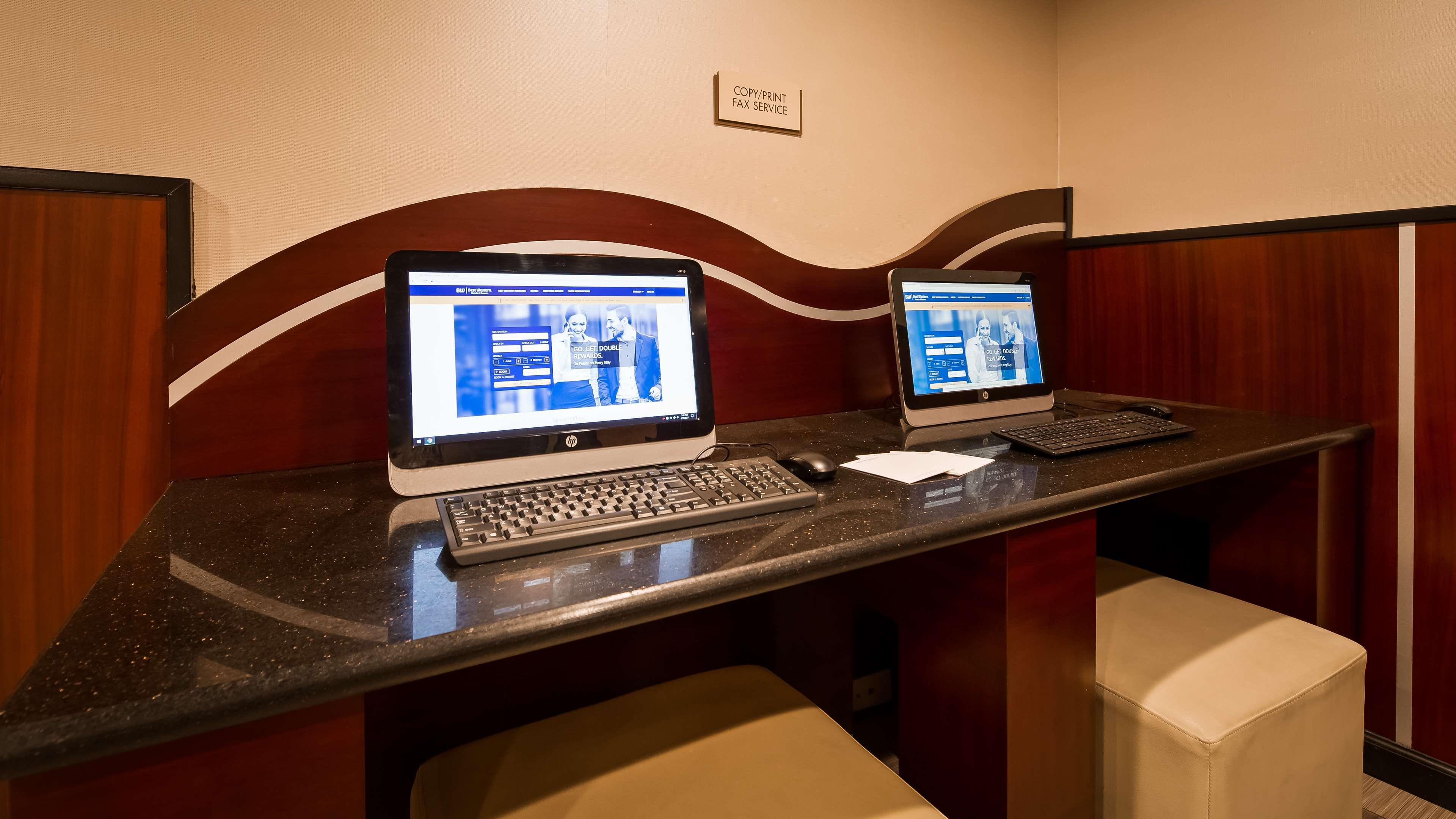 Best Western Plus Poconos Tannersville Buitenkant foto