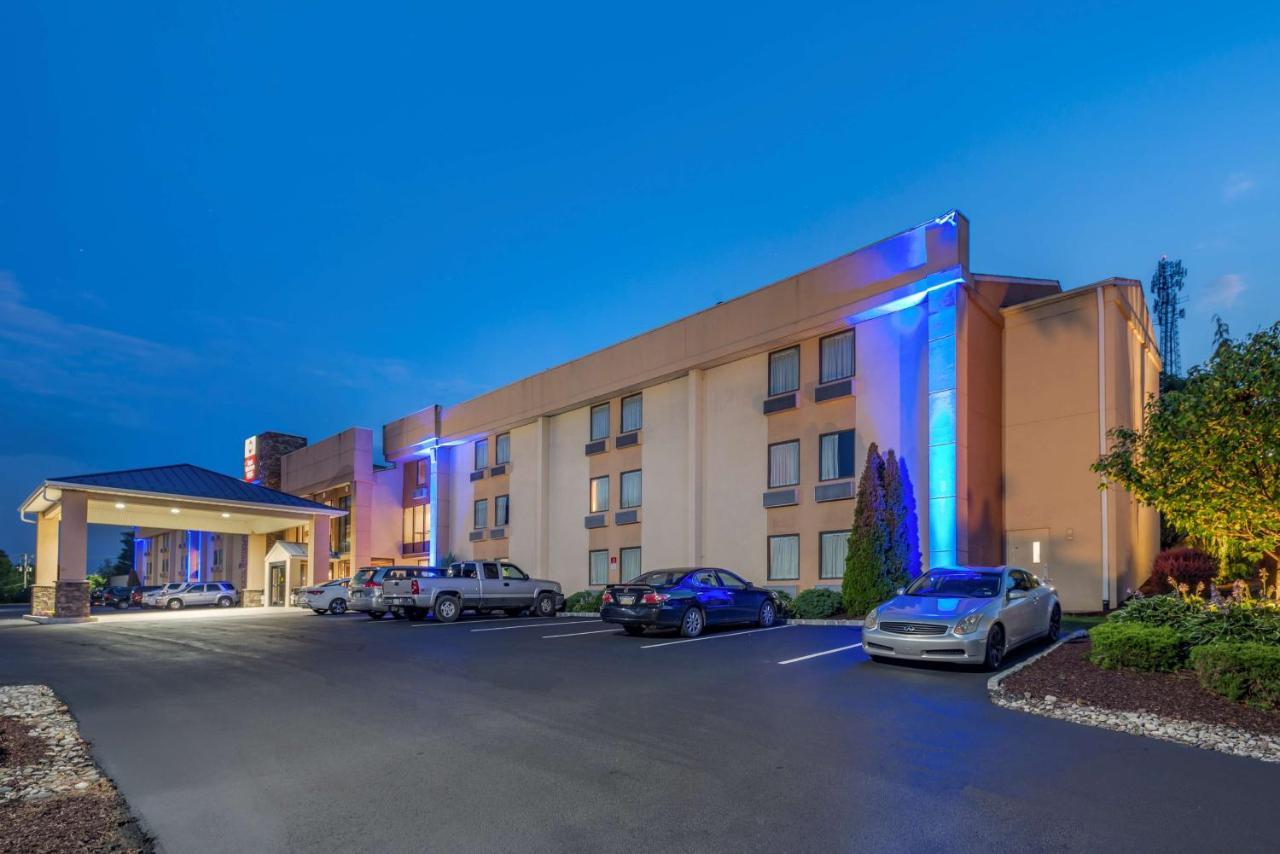 Best Western Plus Poconos Tannersville Buitenkant foto