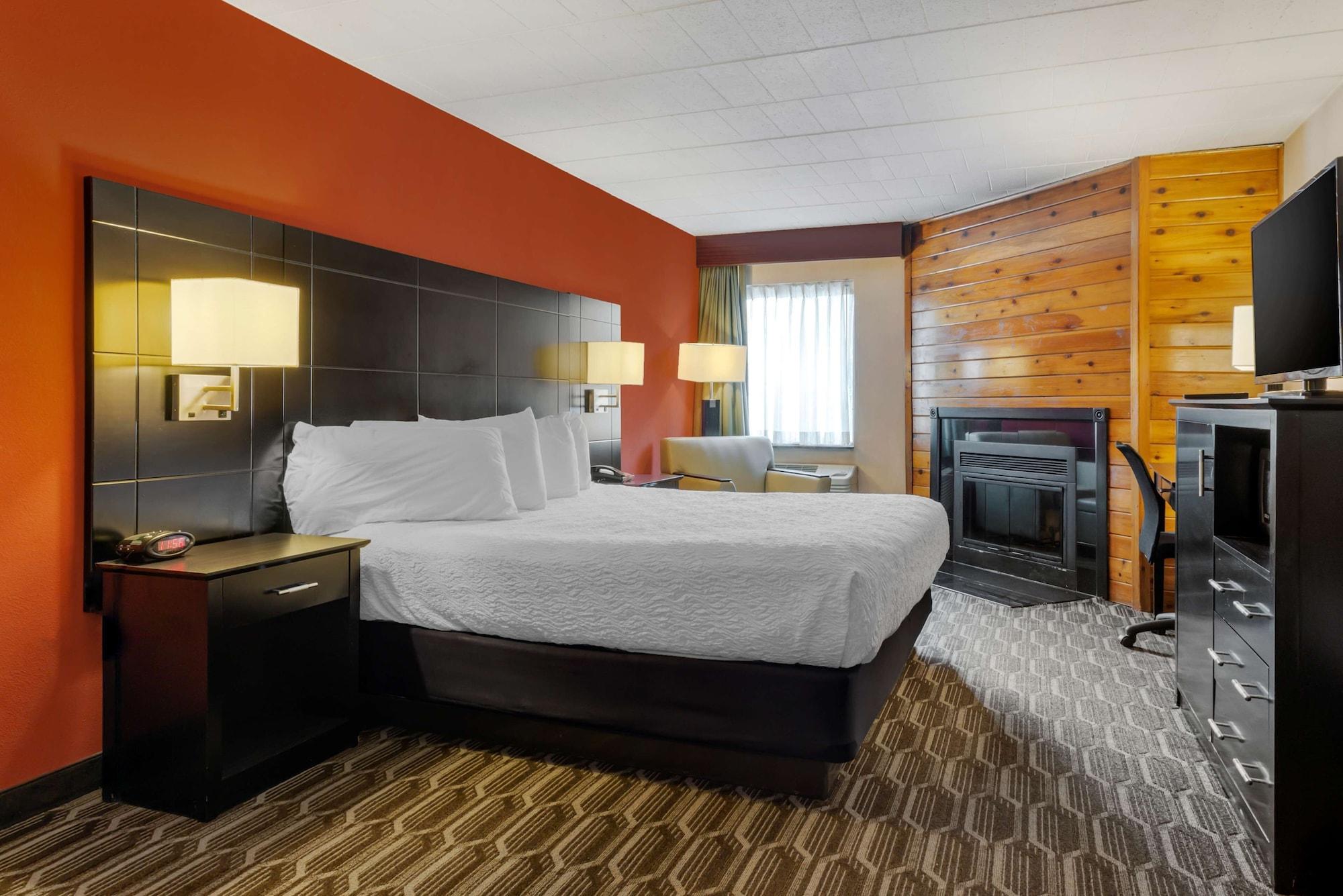 Best Western Plus Poconos Tannersville Buitenkant foto