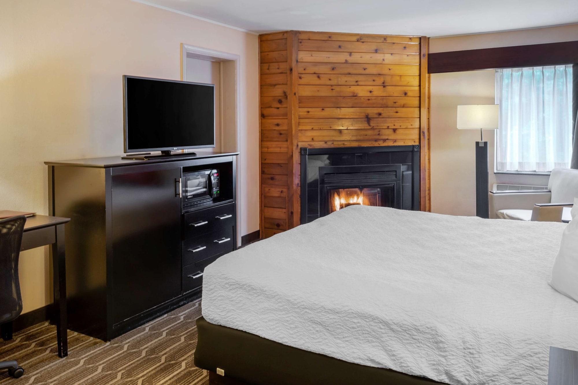 Best Western Plus Poconos Tannersville Buitenkant foto